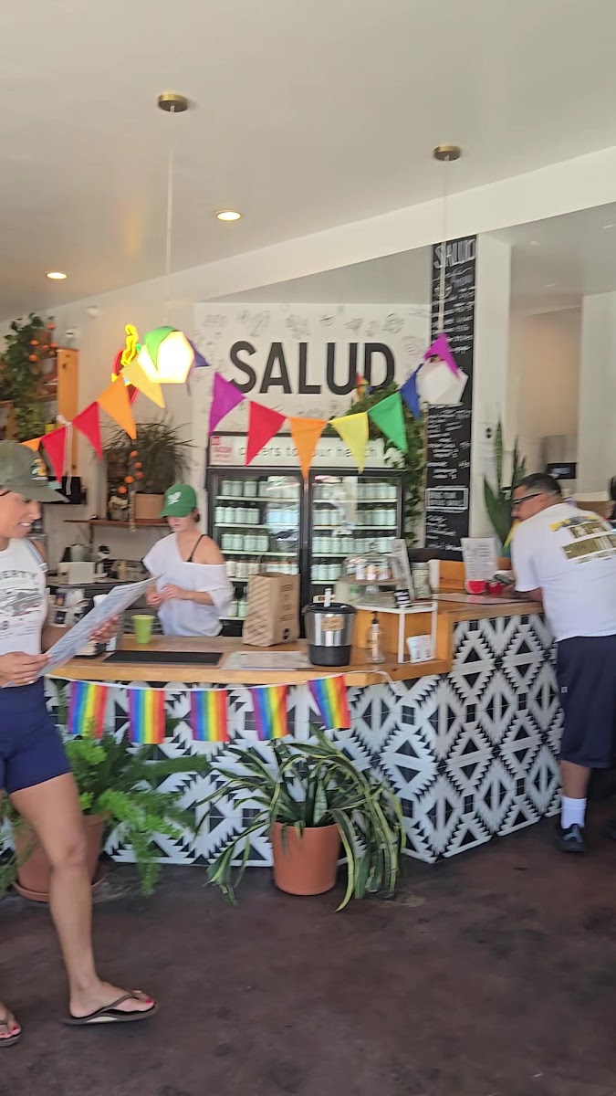Salud Juice - 4Th St Photos 2