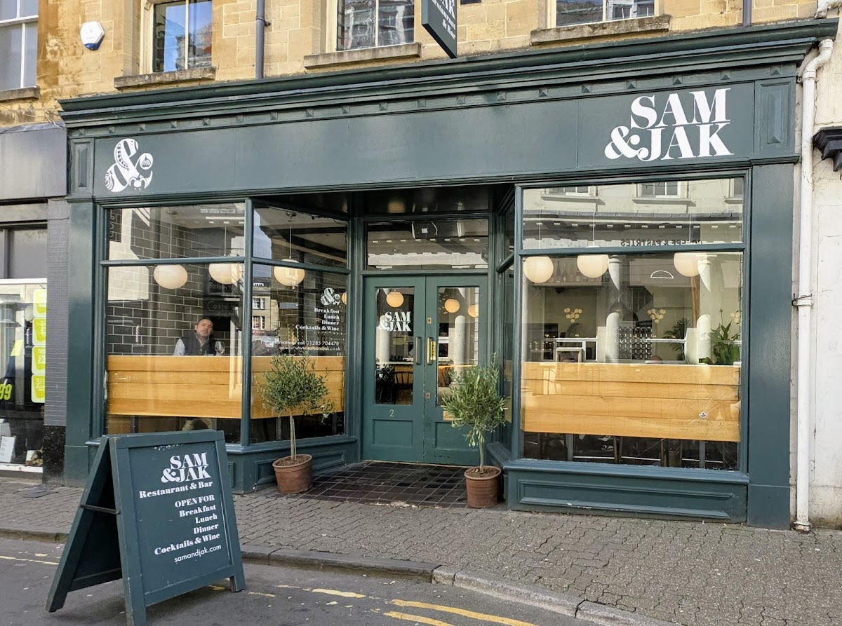 Sam & Jak