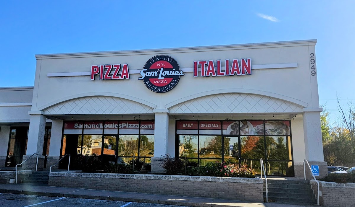 Sam & Louie's Italian Restaurant & New York Pizzeria