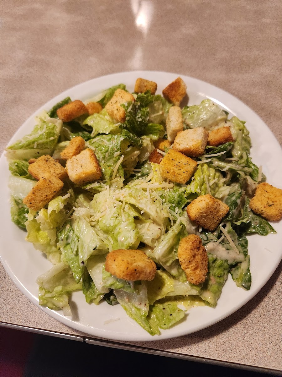 Sam & Louie's Italian Restaurant & New York Pizzeria Photos 9