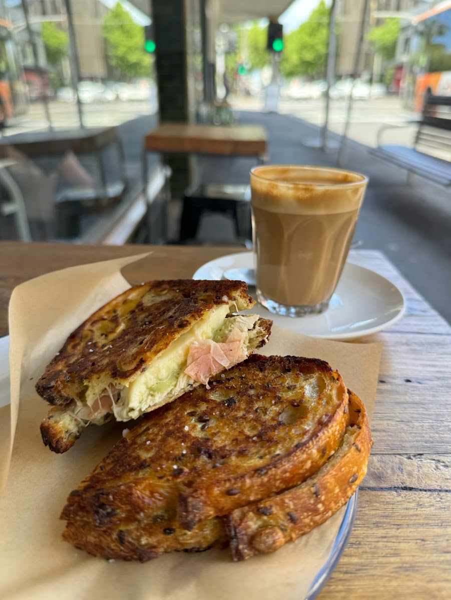 Sam's Cafe Melbourne Photos 9