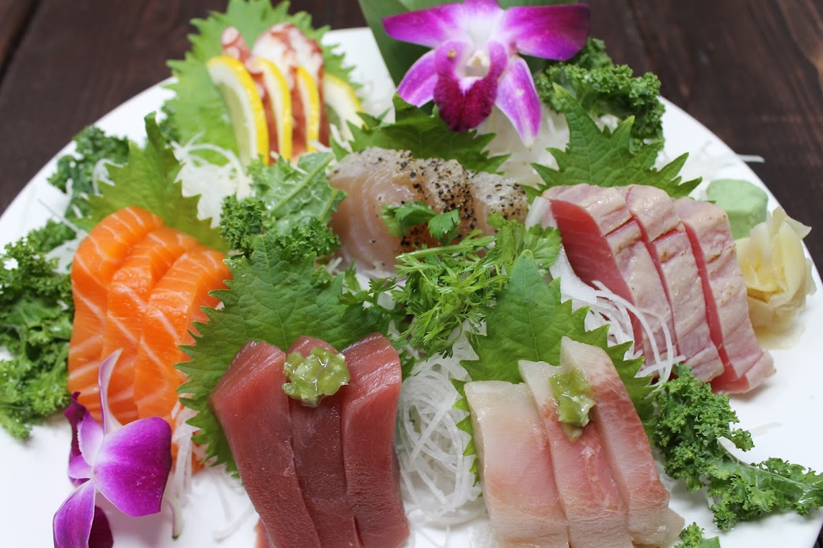San Clemente Sushi Co Photos 2