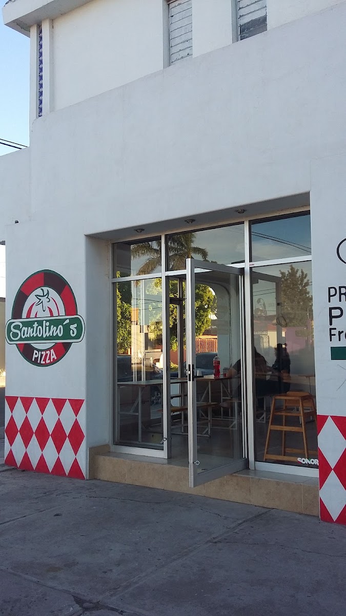 Santolino's Pizza