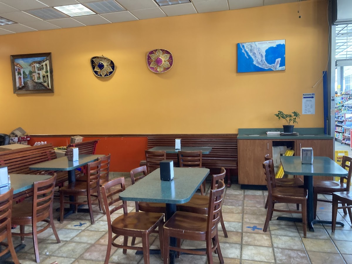 Santos Taqueria Express