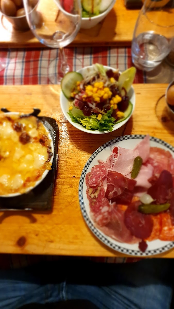 Sas Monchu Restaurant A Chatel Photos 9