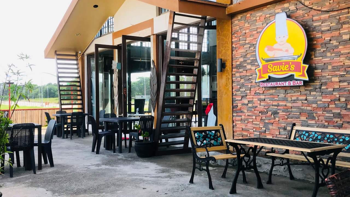 Savie's Restaurant And Bar