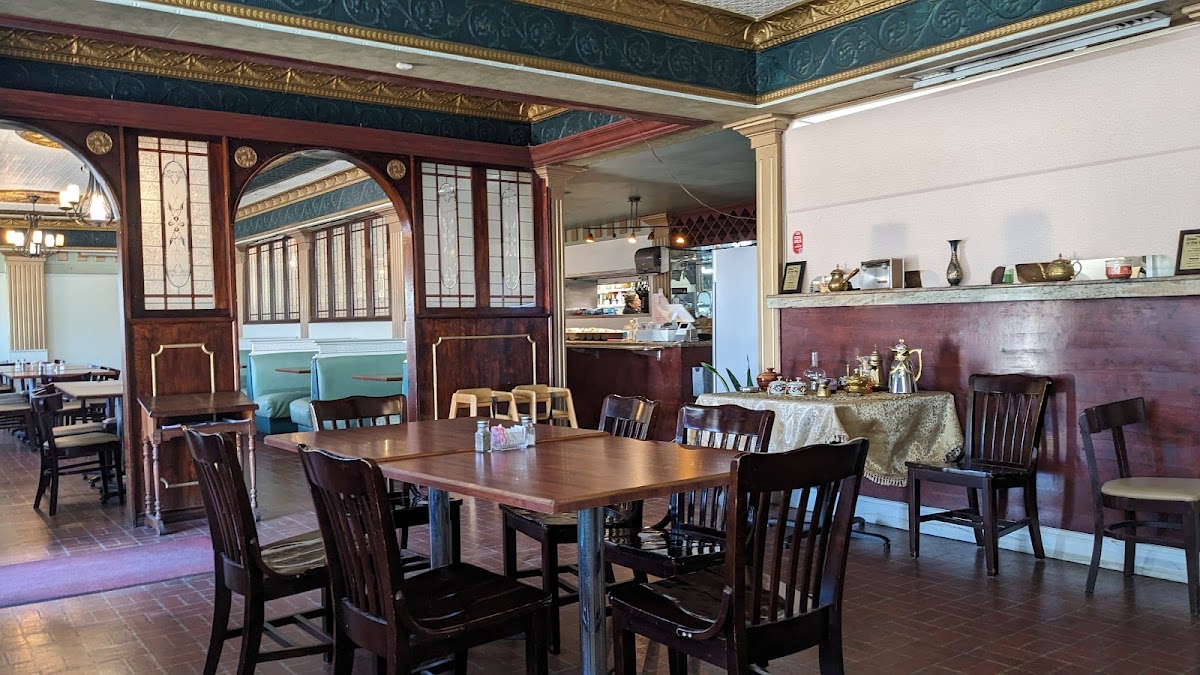 Sawa Restaurant & Grill