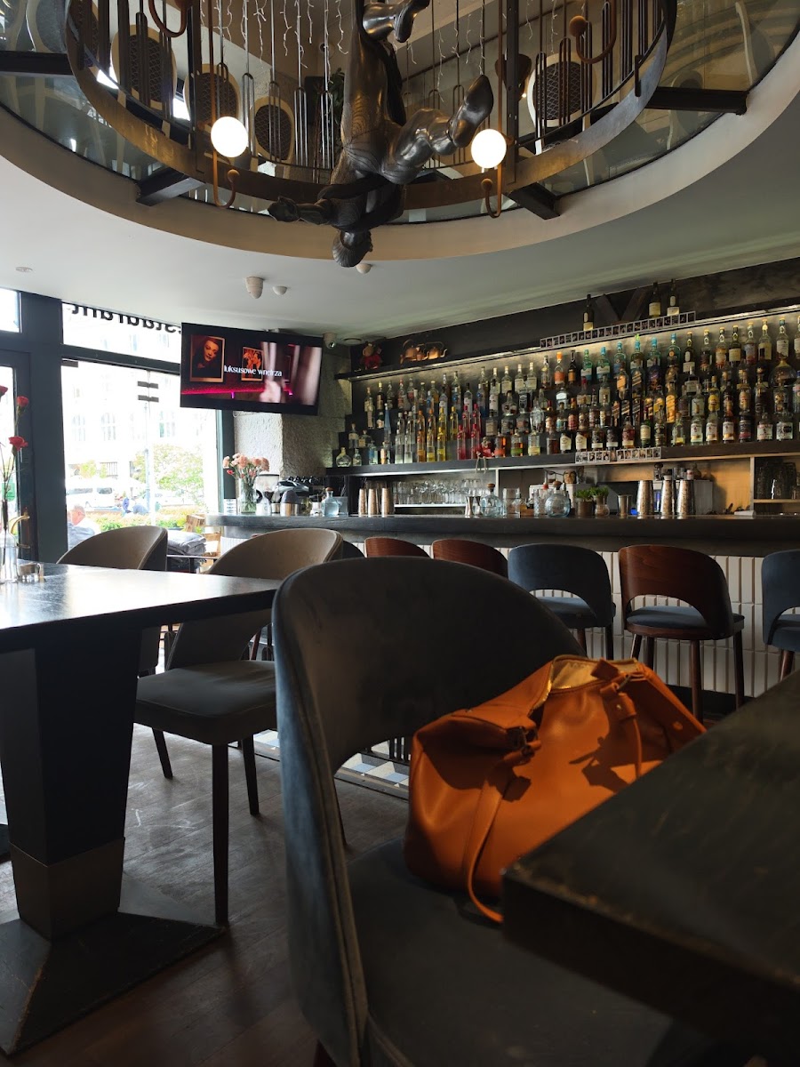 Scandale Royal Restaurant & Bar Photos 2