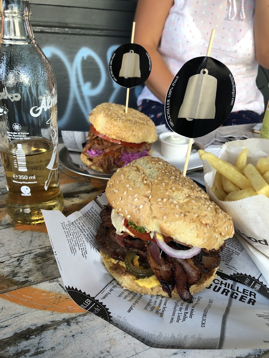 Schiller Burger Photos 9