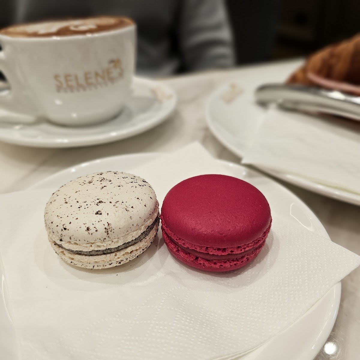 Selene’S Chocolate Cafe Photos 9
