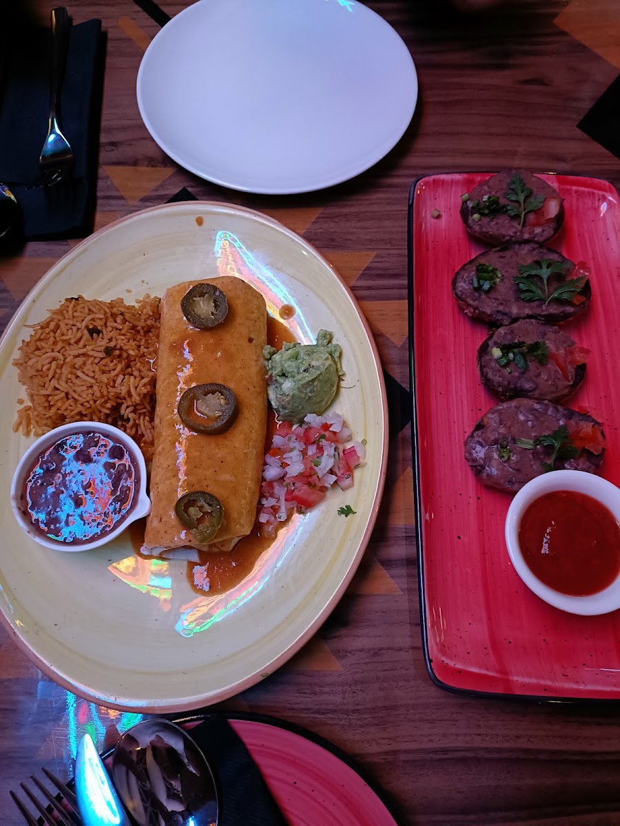 Señorritas Tex Mex Photos 9