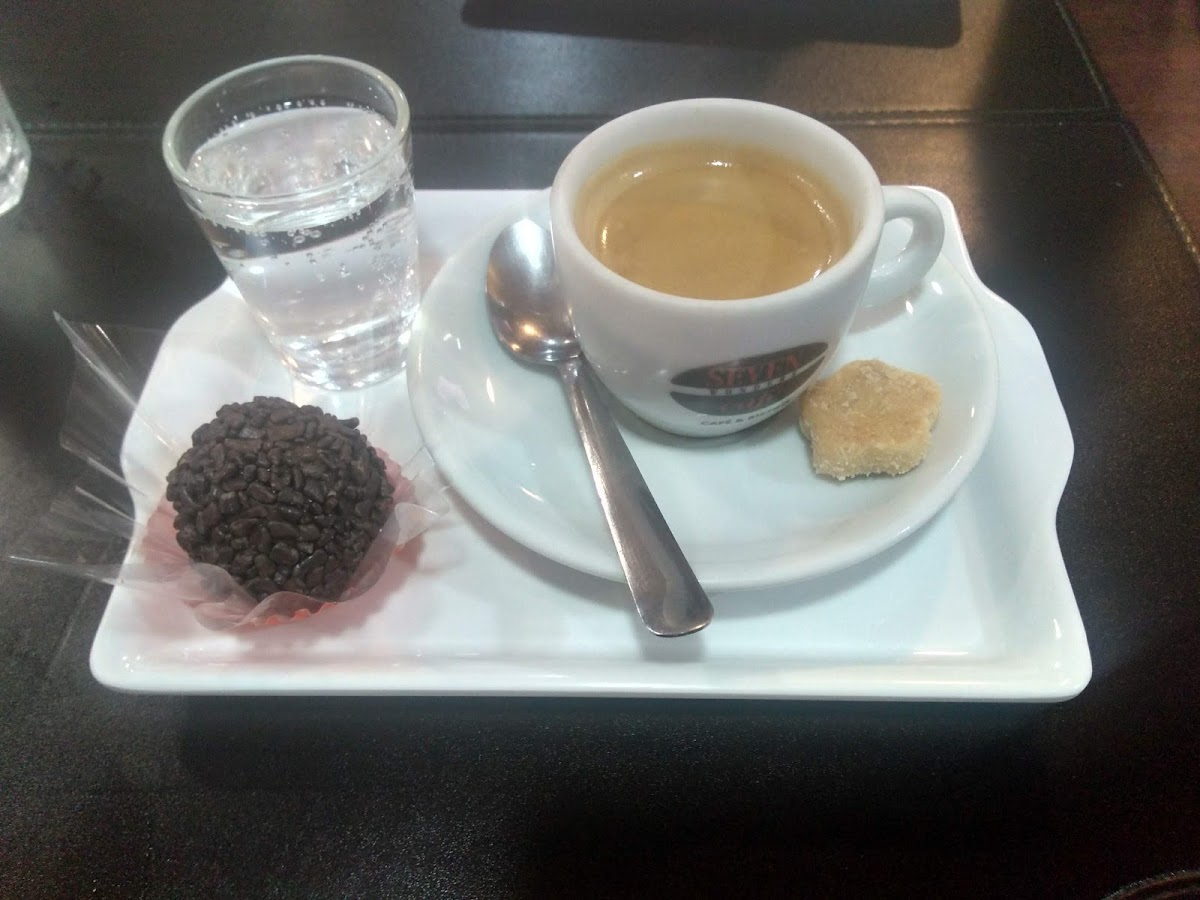 Seven Wonders Café Photos 9