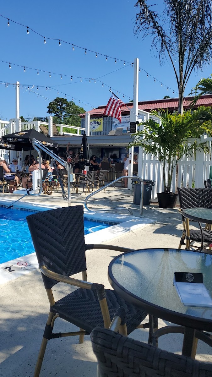 Shaka Pool Bar And Grill