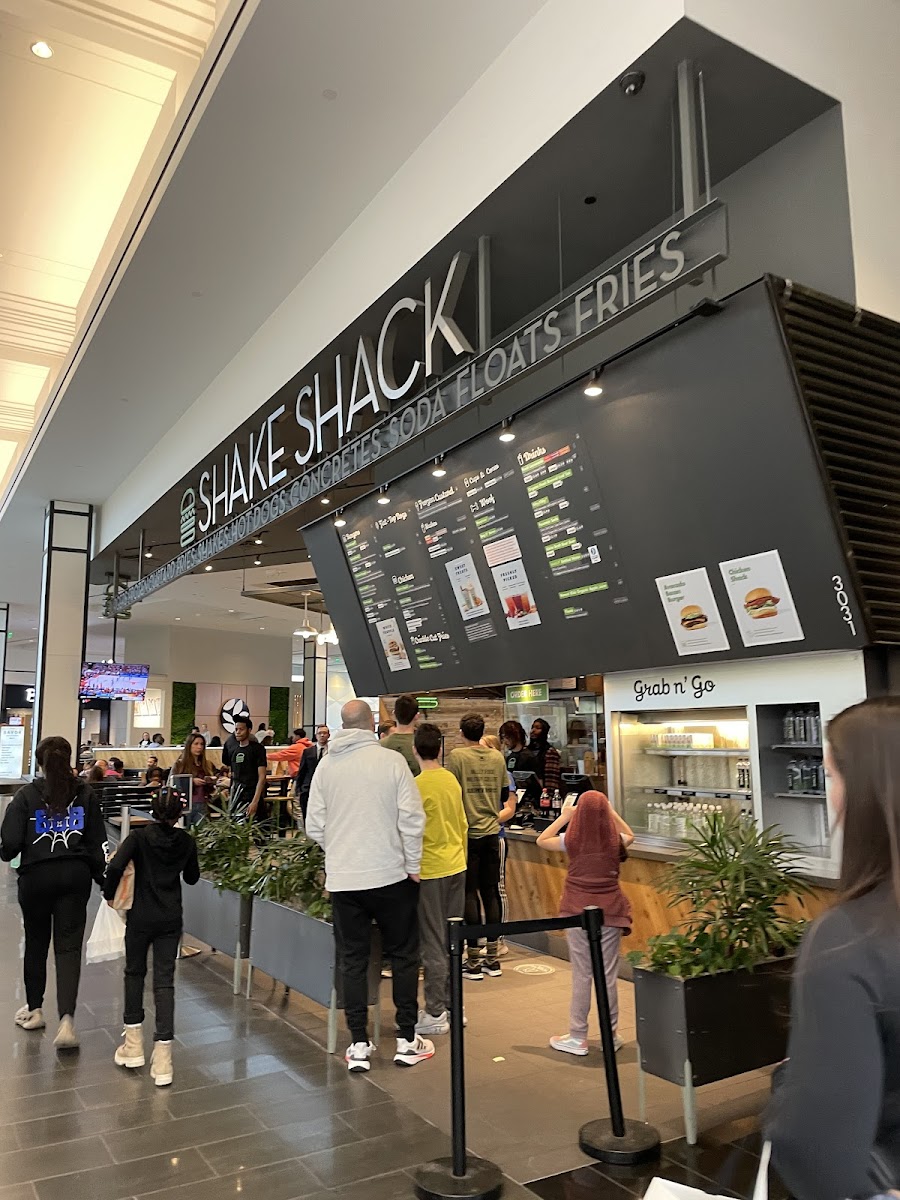 Shake Shack Kop - Food Court