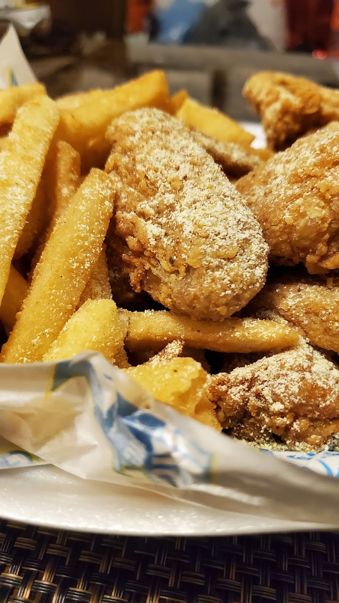 Sharks Fish & Chicken (South Grand Ave East) Photos 9