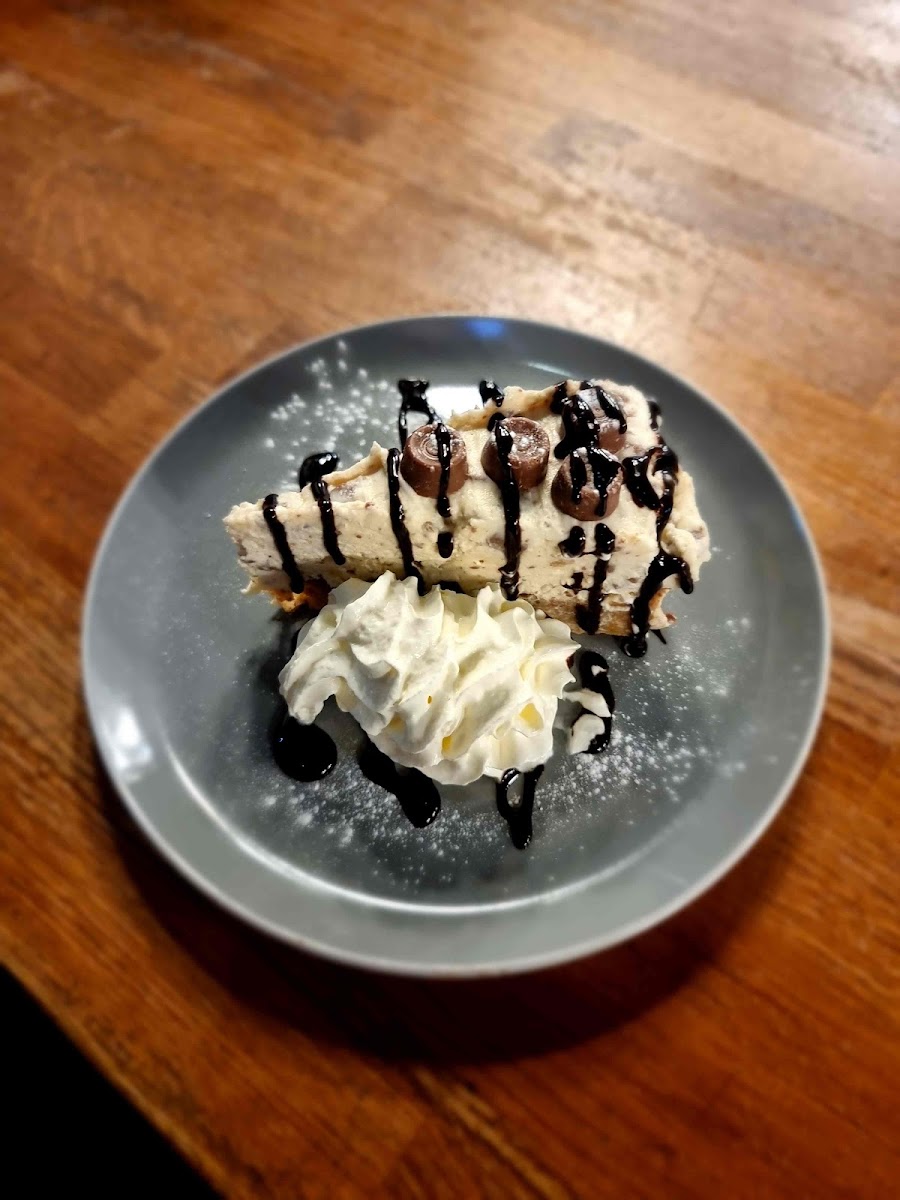 Sharkys Bar And Diner Photos 9
