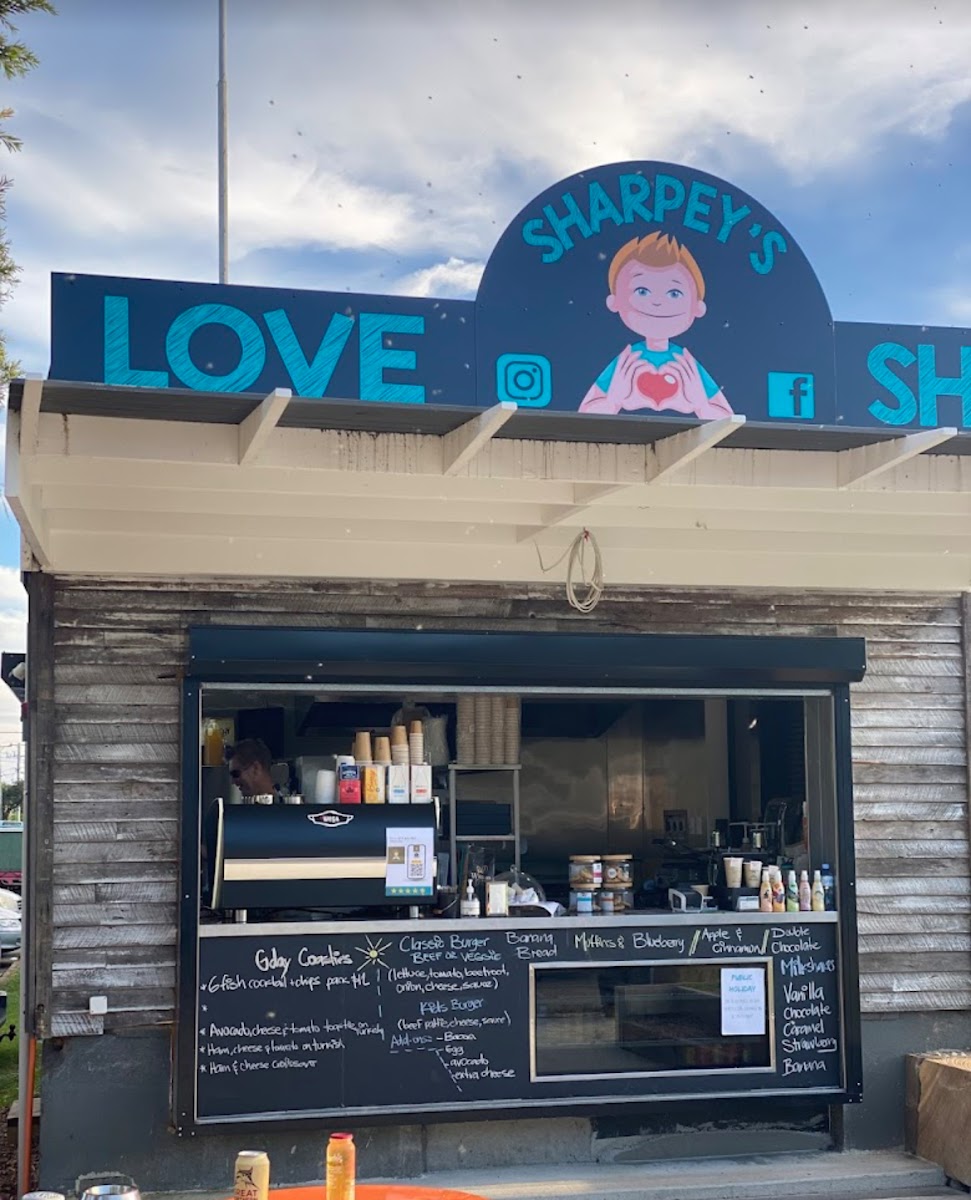 Sharpey’S Love Shack