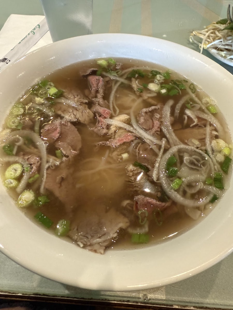 Shawnessy Vietnamese Restaurant Photos 2