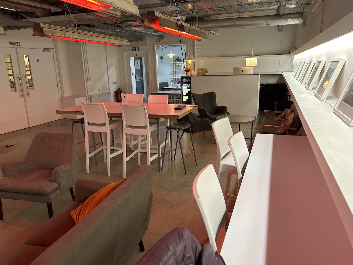 Shed Haggerston Coffee & Wine Shop Photos 2