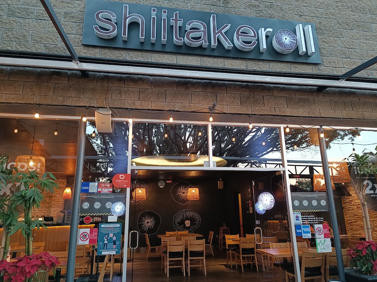 Shiitake Roll Bellavista