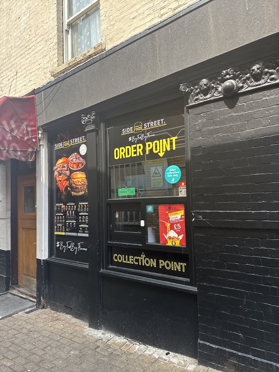 Side Street Bricklane (Whitechapel)