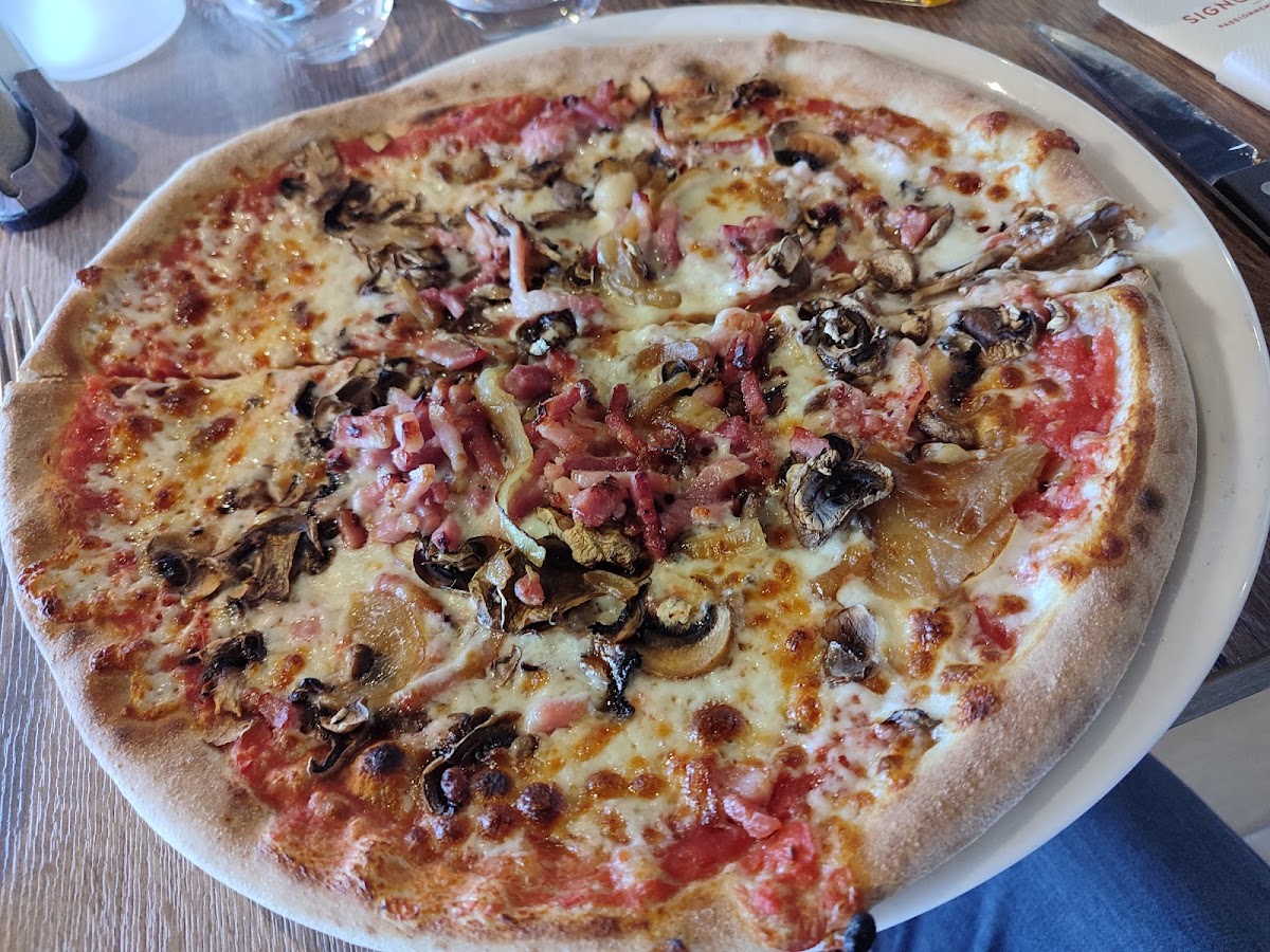Signorizza Pizzeria Restaurant Saint-Hilaire-De-Riez Photos 9