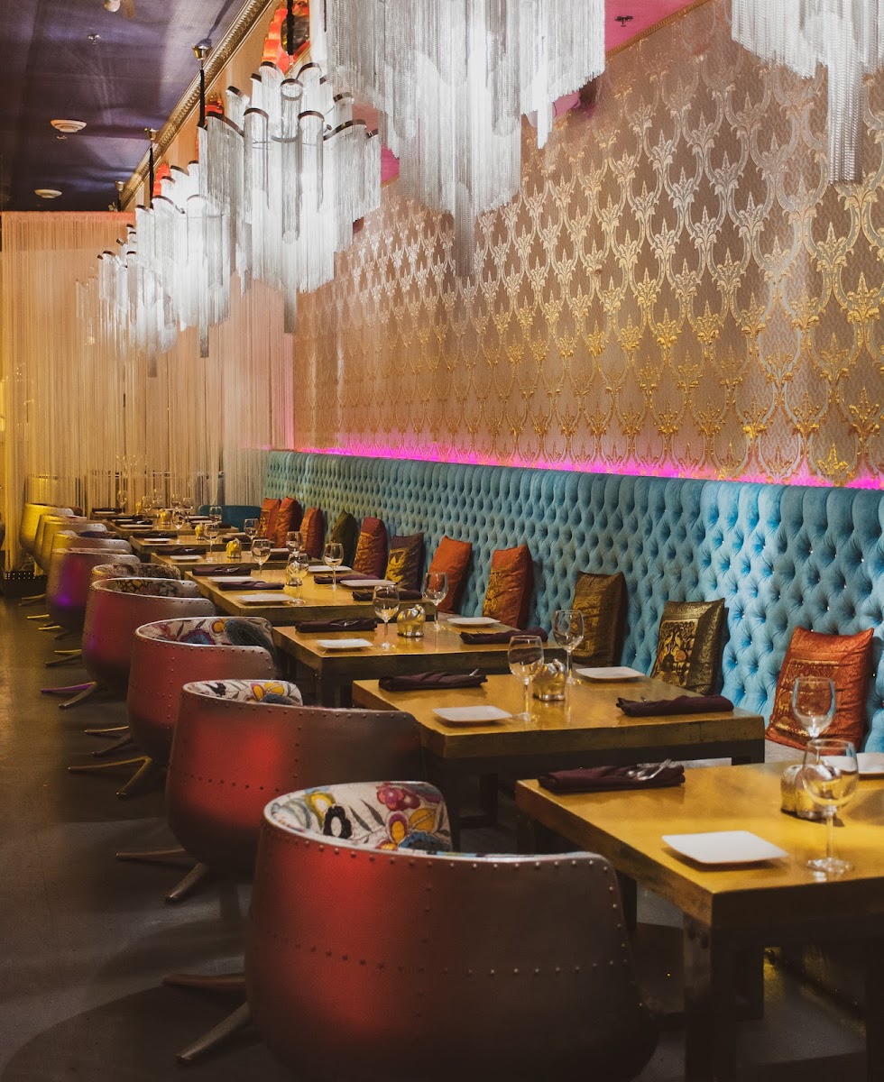 Silk Lounge - Indian Restaurant
