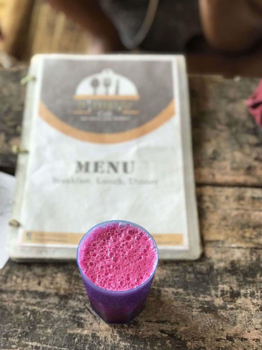 Simple Café Areguling Photos 9