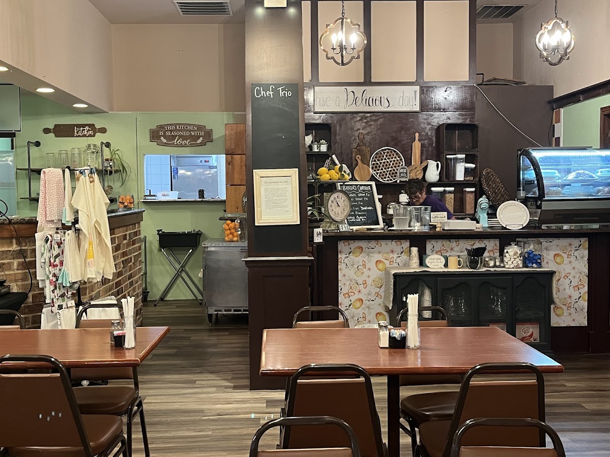 Simply Divune Cafe