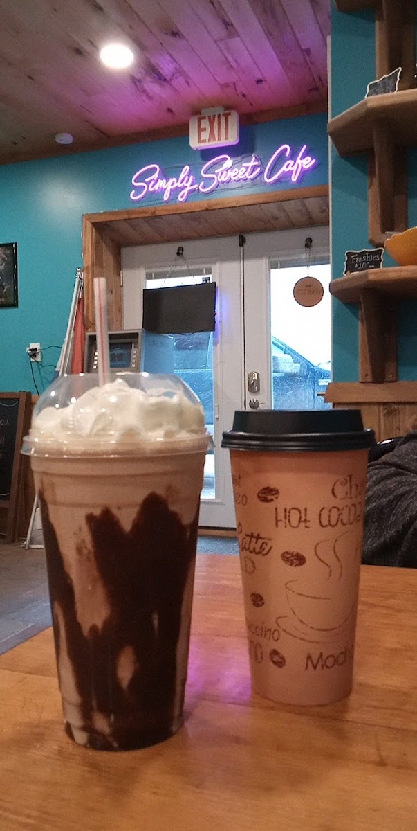 Simply Sweet Cafe Photos 9