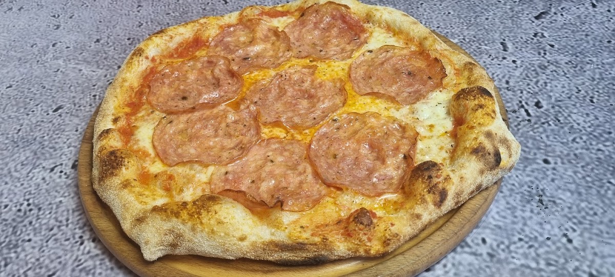 Sina Pizzeri Photos 2