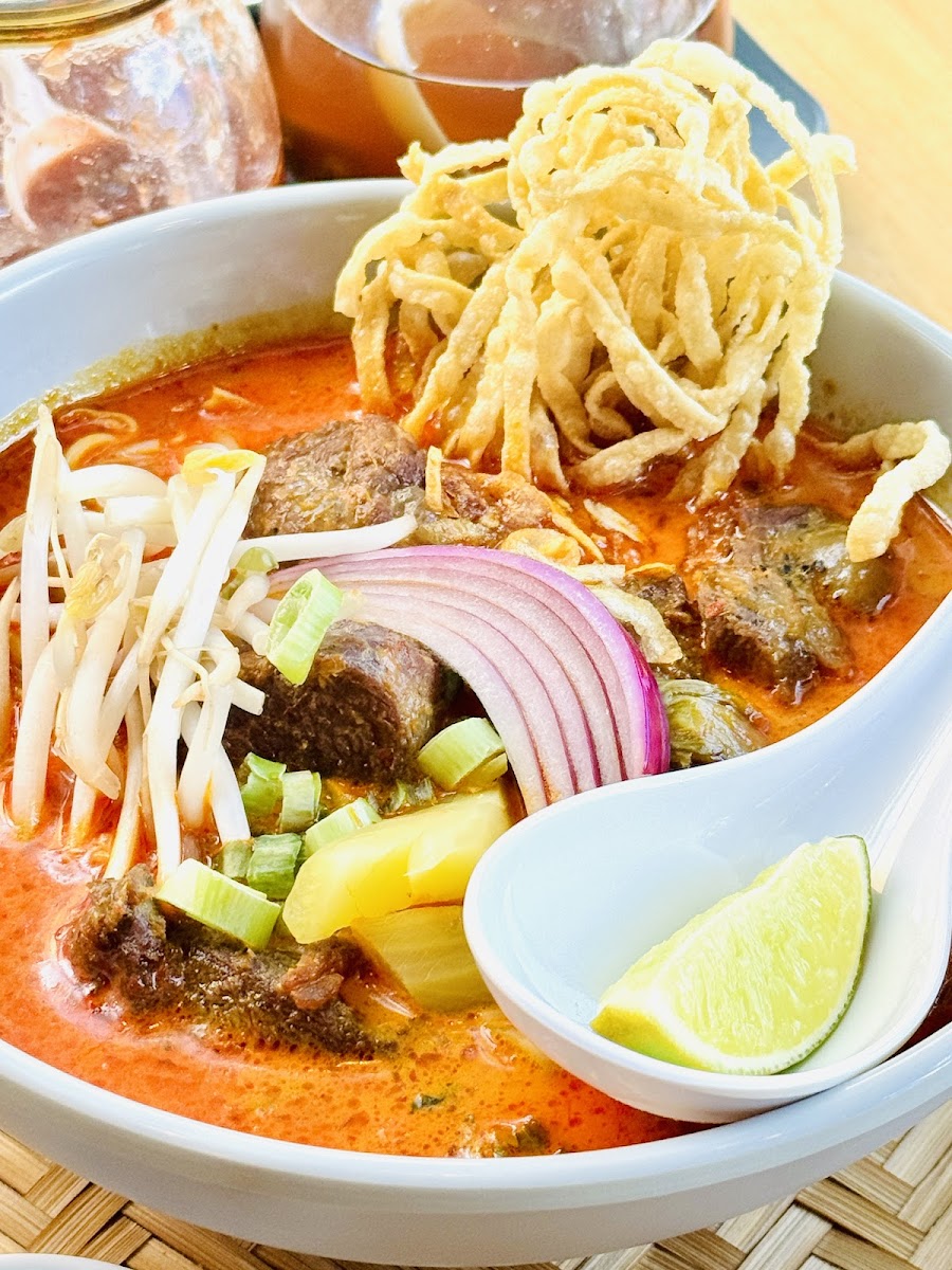 Sisaket Thai Kitchen Photos 2