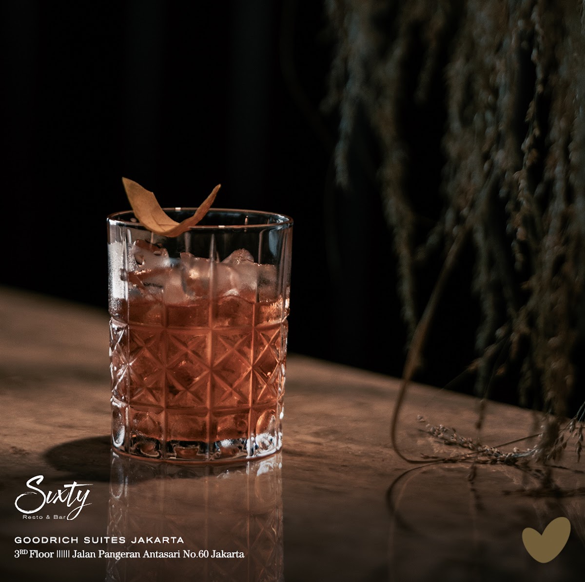 Sixty Resto & Bar Photos 9