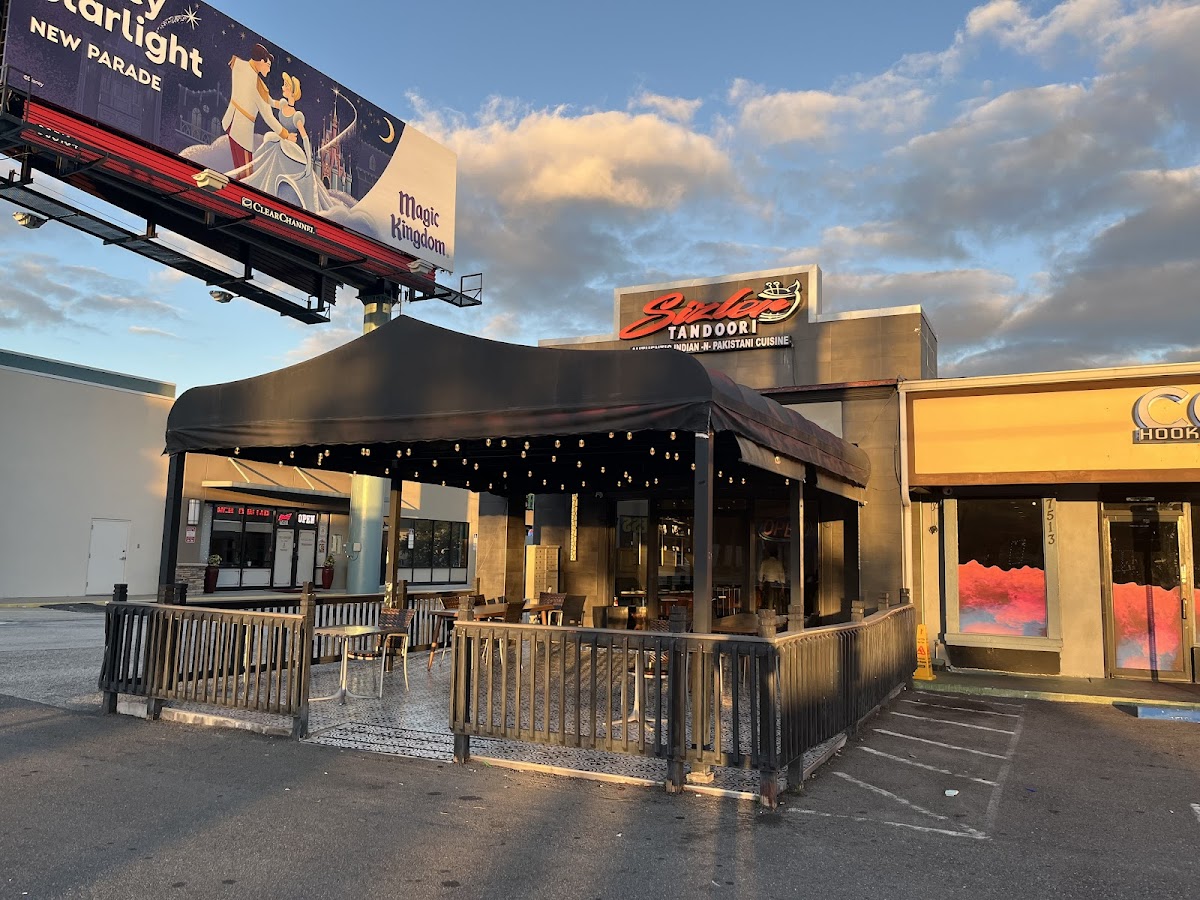 Sizler Tandoori Restaurant