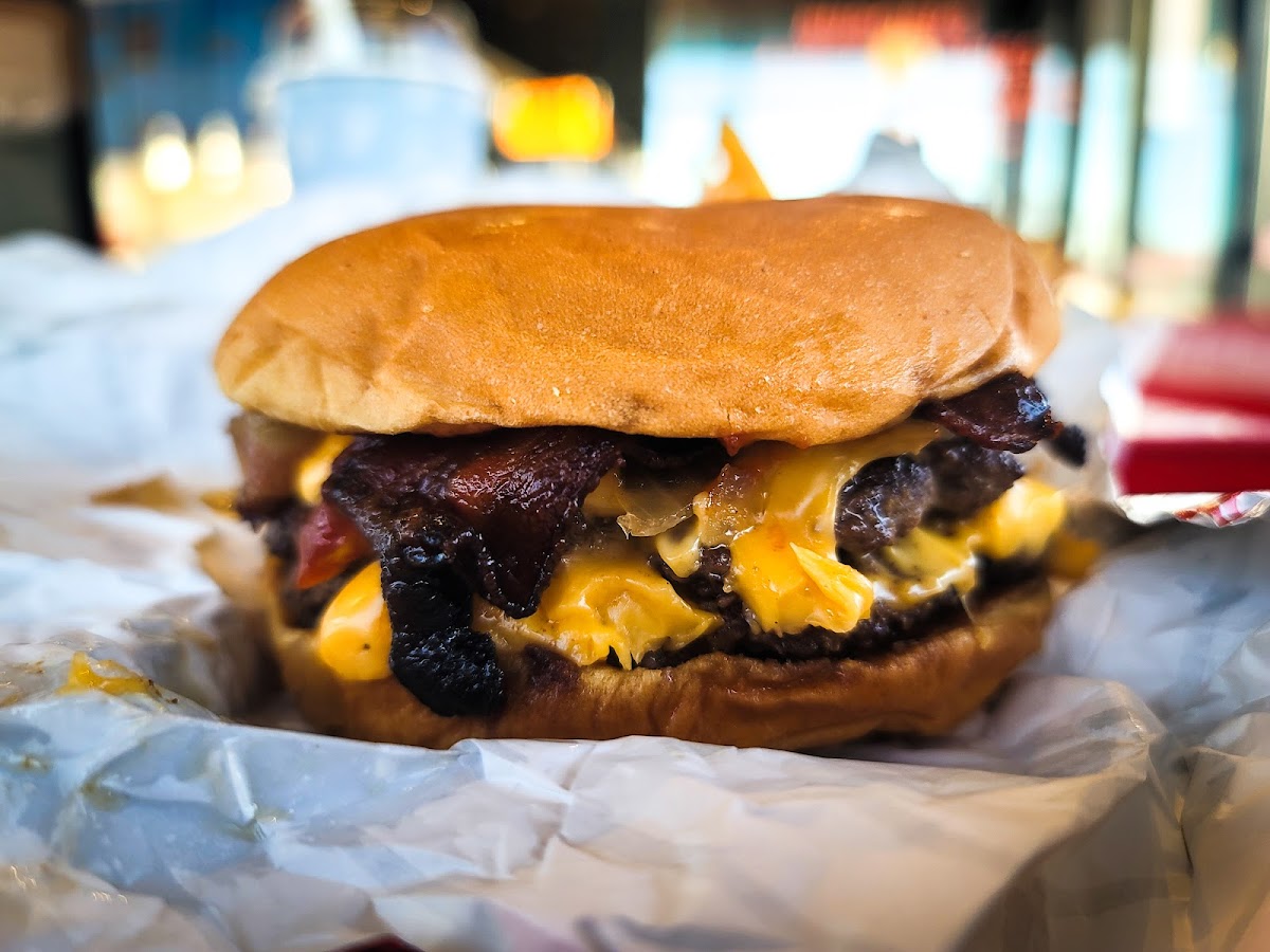 Slim's Quality Burger Photos 9