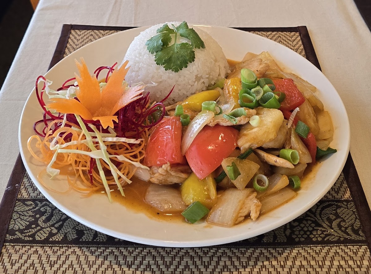 Smiley’S Authentic Thai Food &takeaways Photos 2