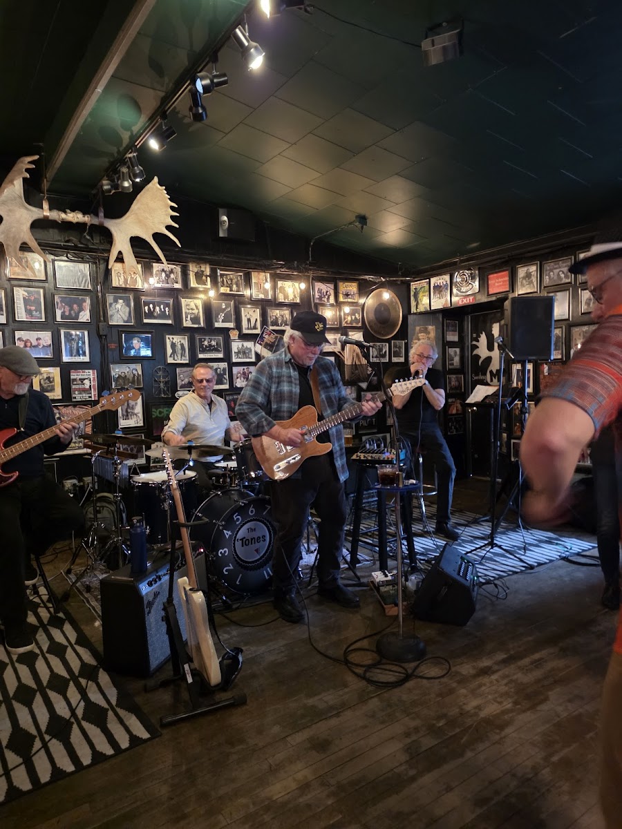 Smiling Moose Saloon & Grill Photos 2
