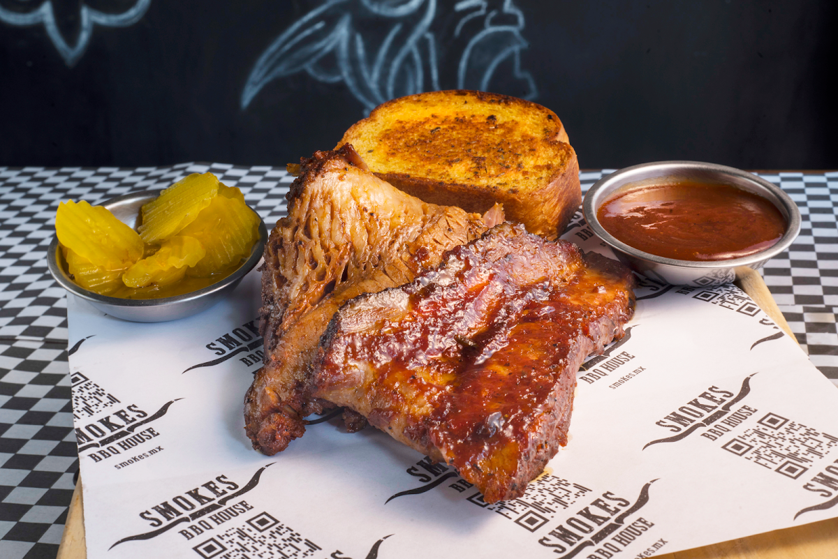 Smokes Bbq House Photos 2