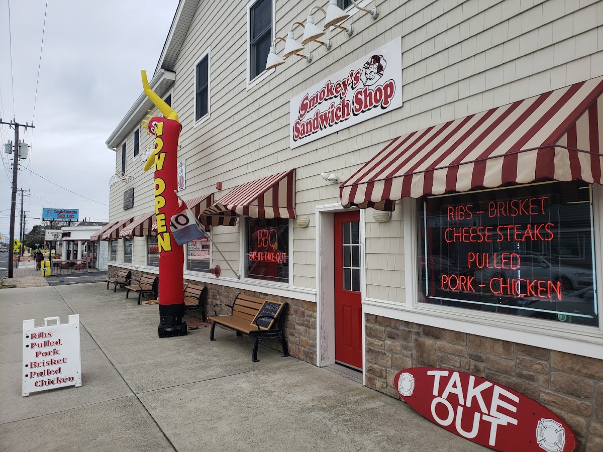 Smokey's Bbq