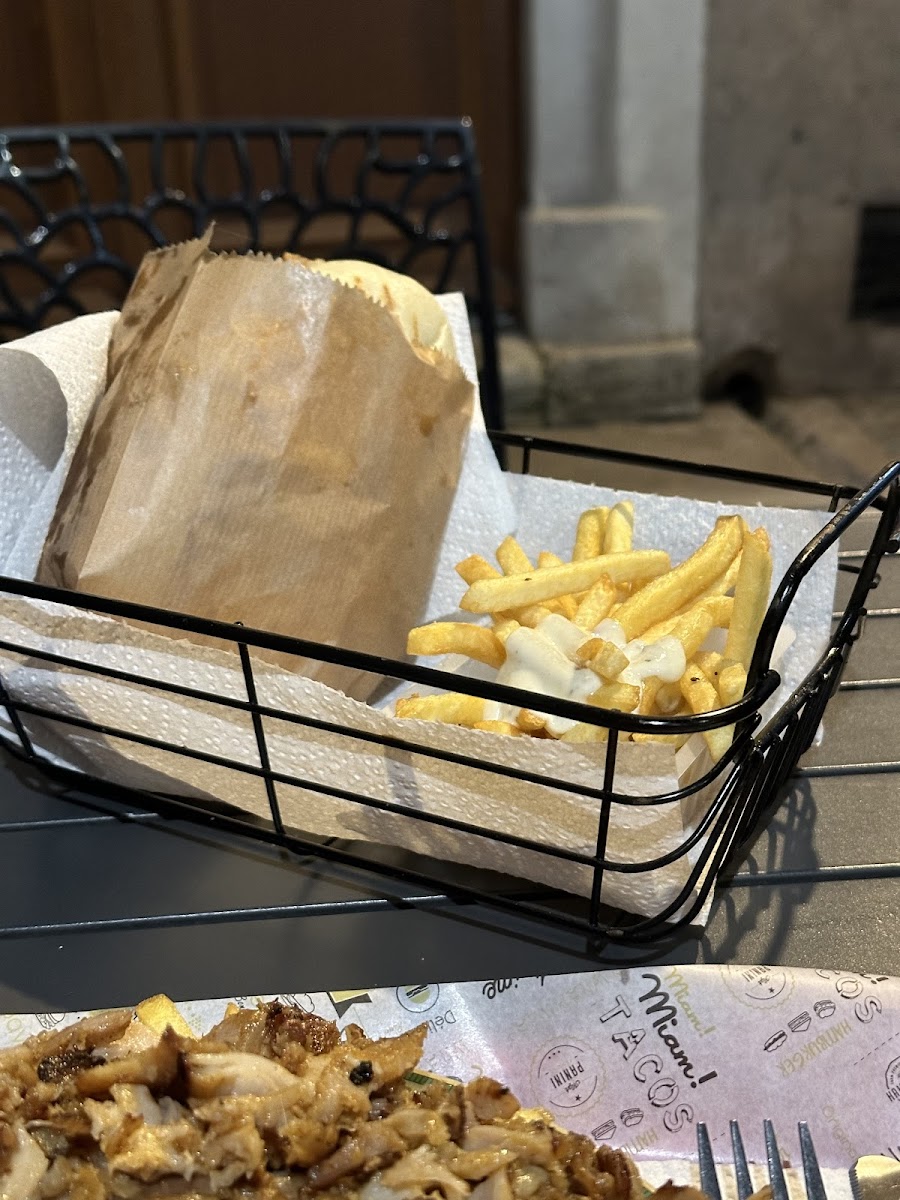 Snack Food House Photos 9