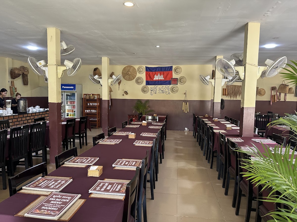 Snadai Café