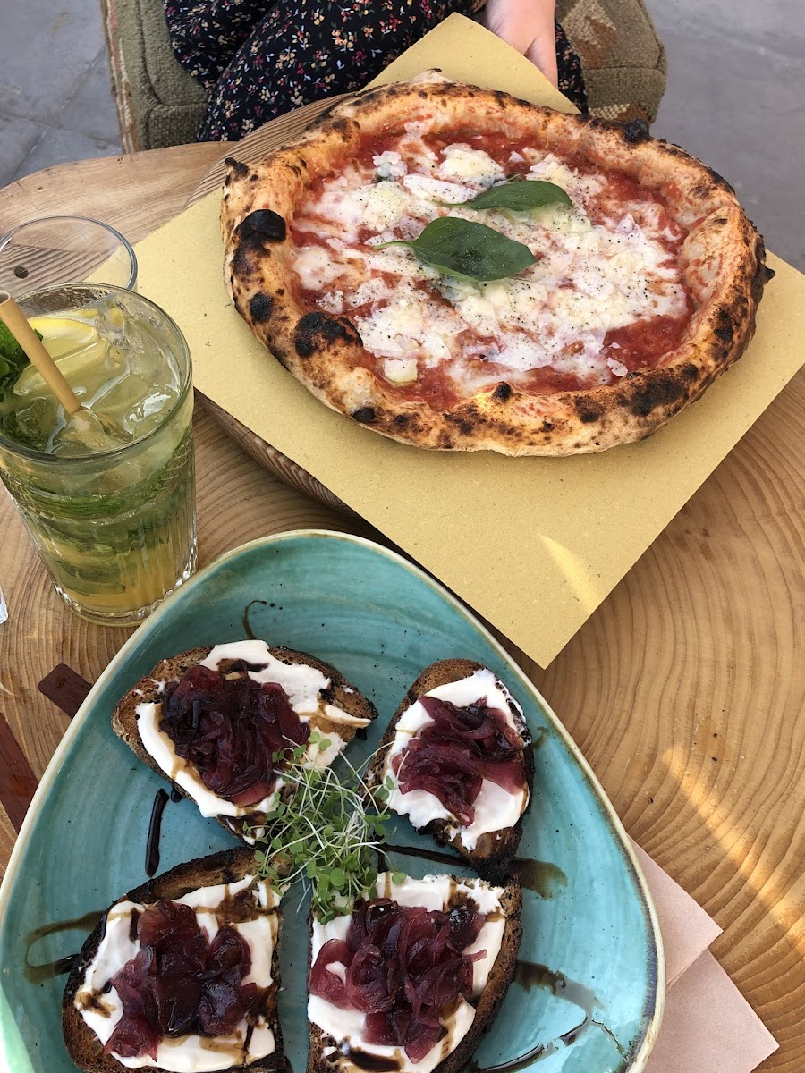 Souldough Pizza Photos 9