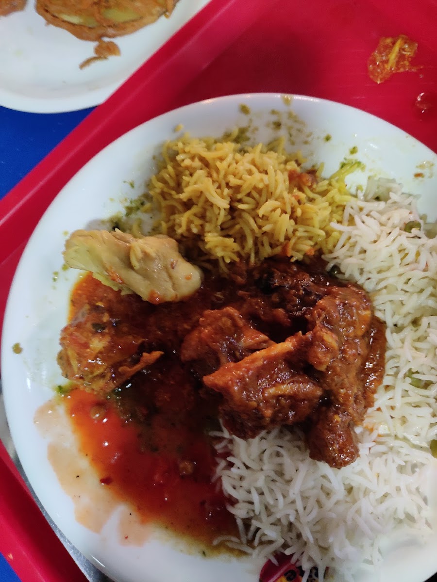 Spicy Bite Open Buffet - Pakistani Indian Style (Inside The Mall) Photos 9