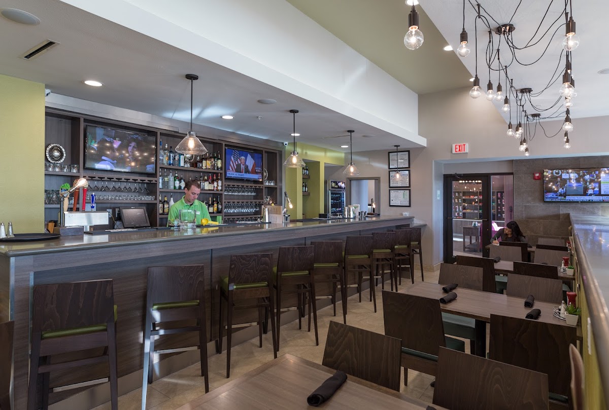Spring's Bistro + Bar Photos 2