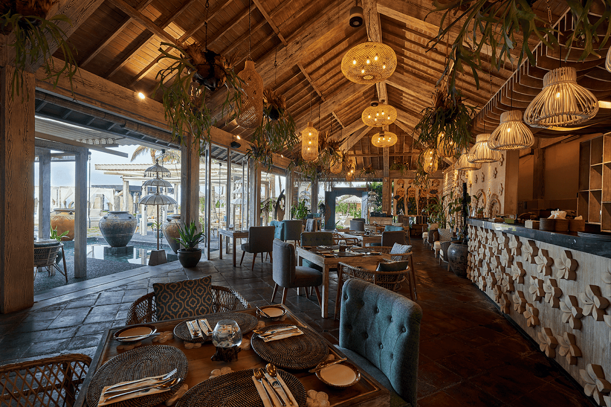 Standing Stones Beach Restaurant - Adults Only