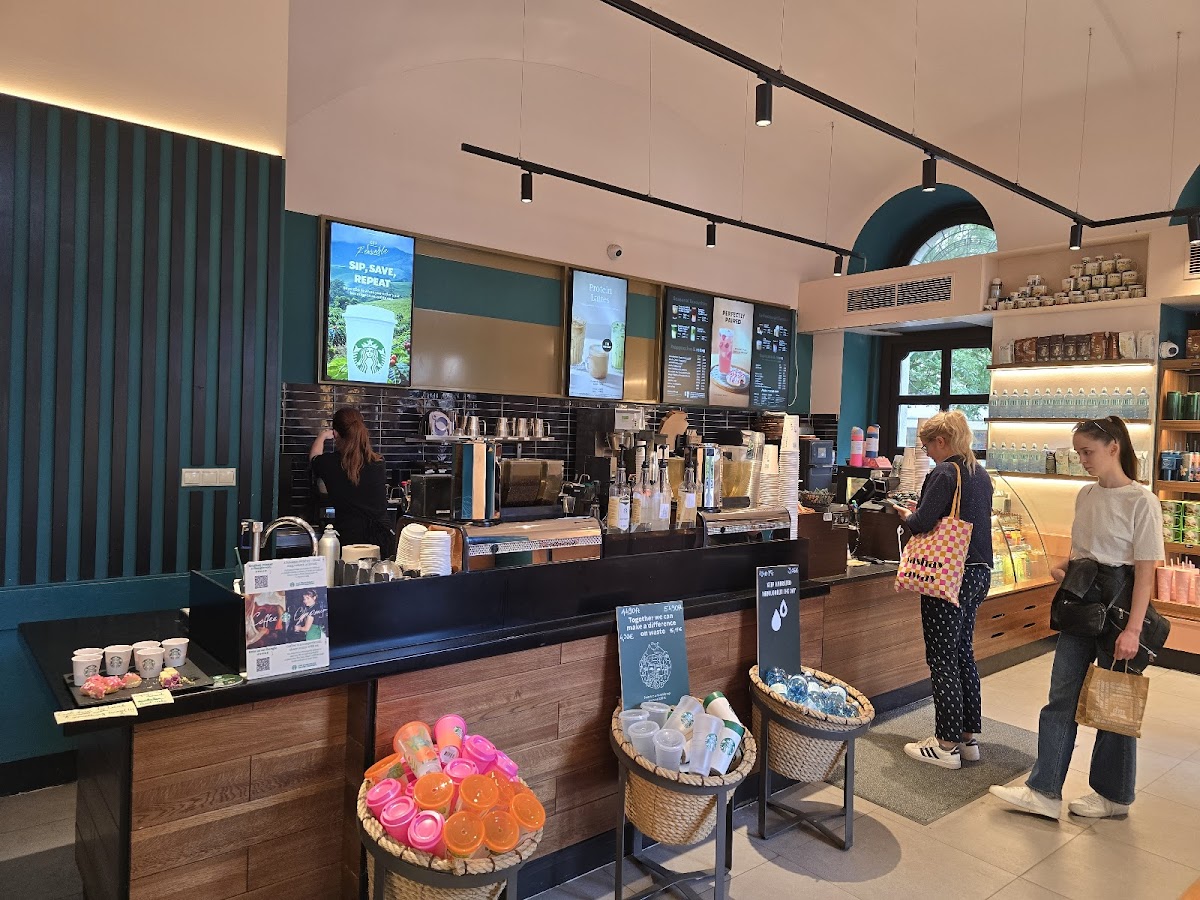 Starbucks Bazilika Photos 2