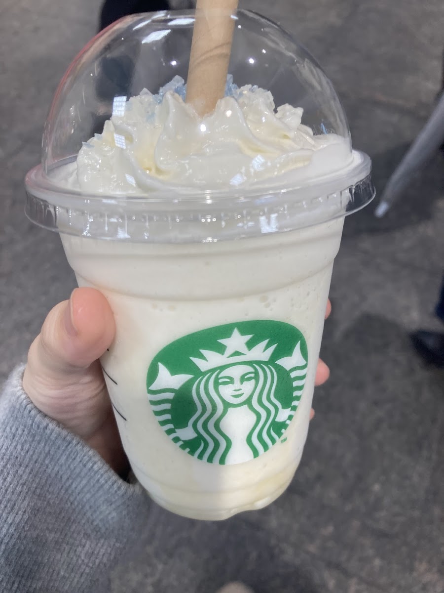 Starbucks Coffee - Links Umeda B1 Photos 9
