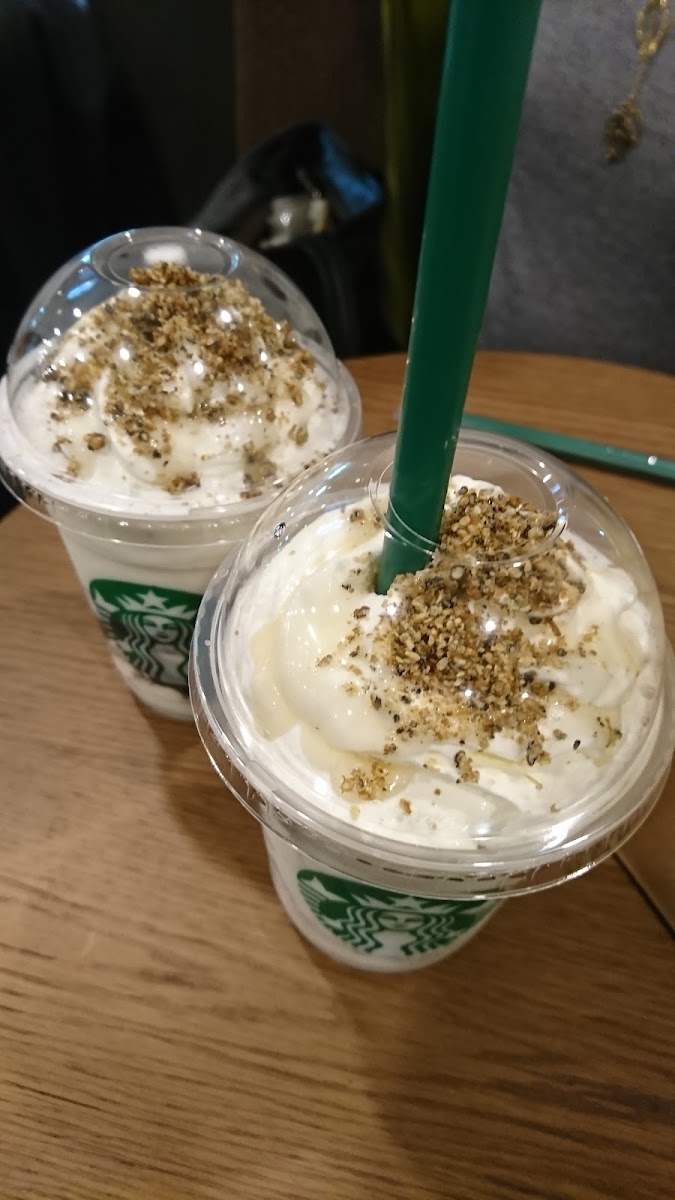 Starbucks Coffee - Lumine Kita-Senju Photos 9