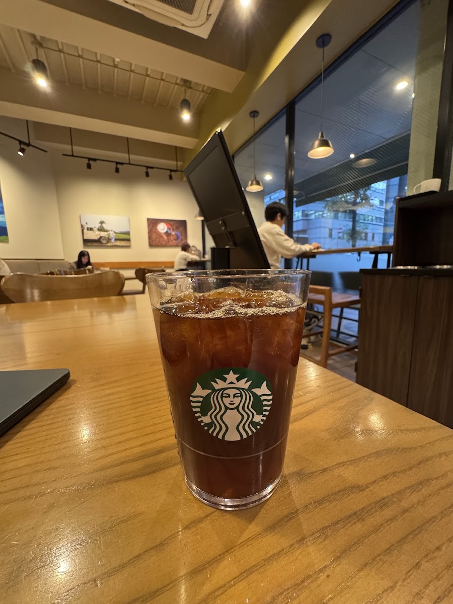 Starbucks Coffee - Nishi-Hommachi Photos 2