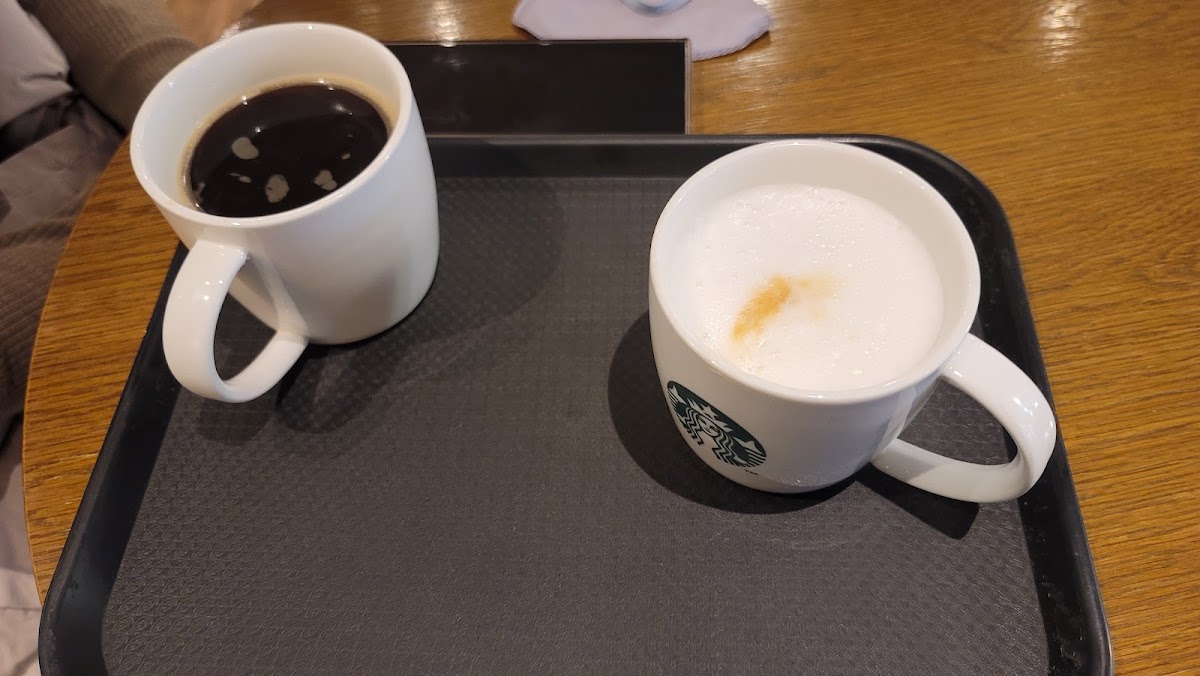Starbucks Posco Intersection Photos 9